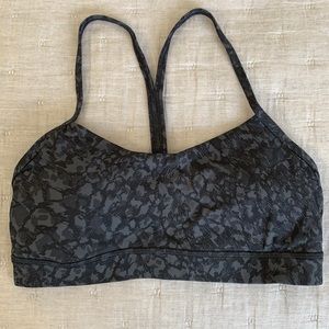 Lululemon Flow Y Nulu Bra
